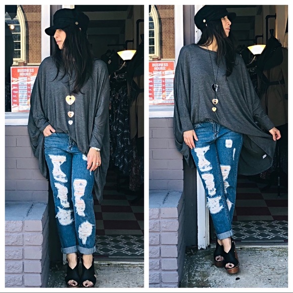 ✨LAST ONE ✨Oversized charcoal knit tunic top - Picture 2 of 7